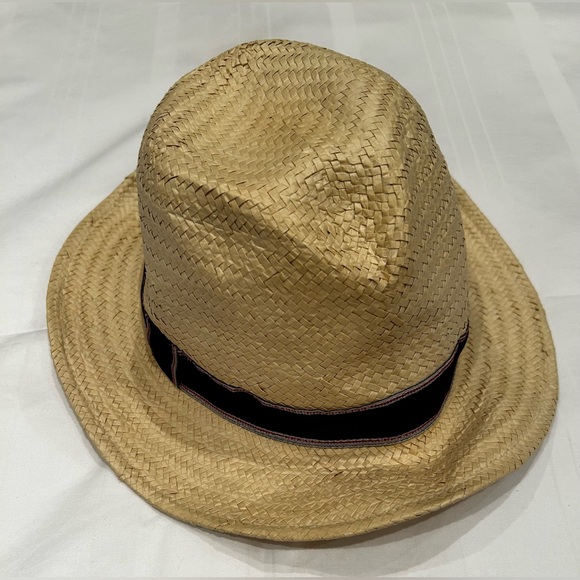 Old Navy Straw Ribbon-Trim Fedora for Men - Picture 8 of 9